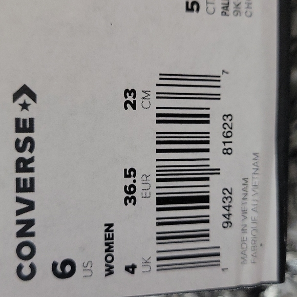 Converse shoes slip on Brand new in the box authentic - Picture 10 of 11